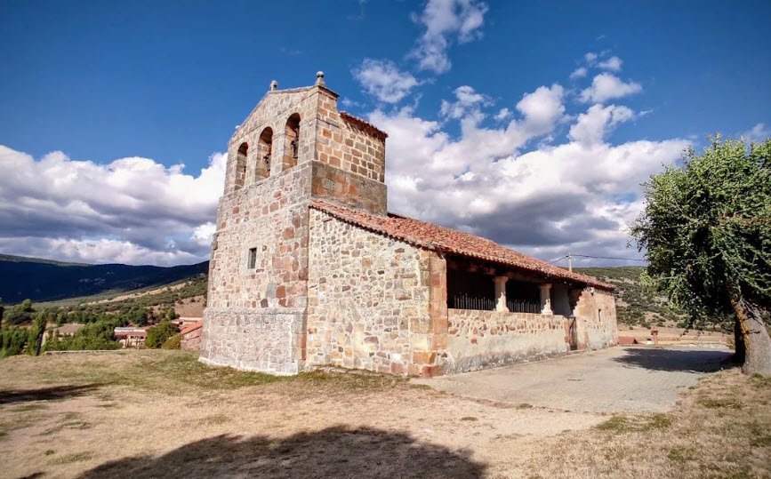 Castillo de Hinojosa de la Sierra, Spain